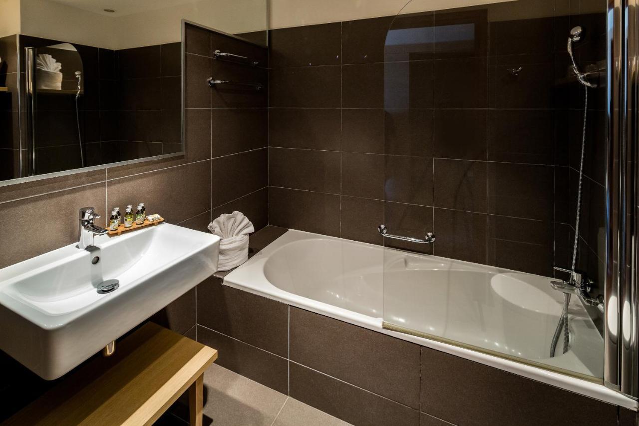 Hotel Helios & Spa - Ile Des Embiez Six-Fours-les-Plages Luaran gambar