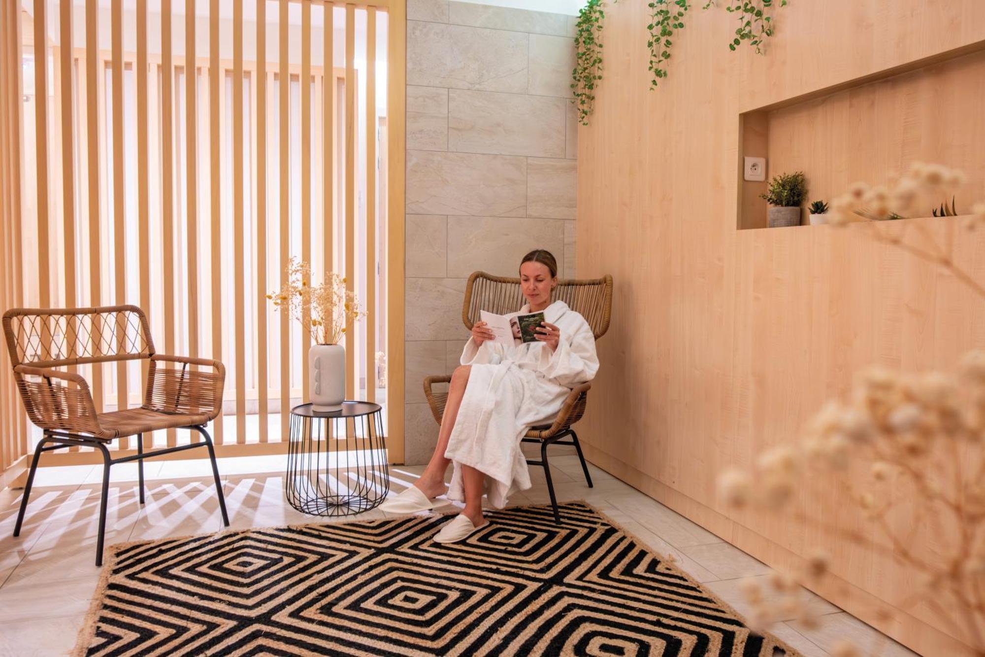 Hotel Helios & Spa - Ile Des Embiez Six-Fours-les-Plages Luaran gambar